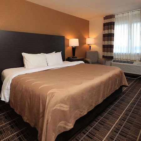 Quality Inn Dfw Airport North - Ірвінг Екстер'єр фото