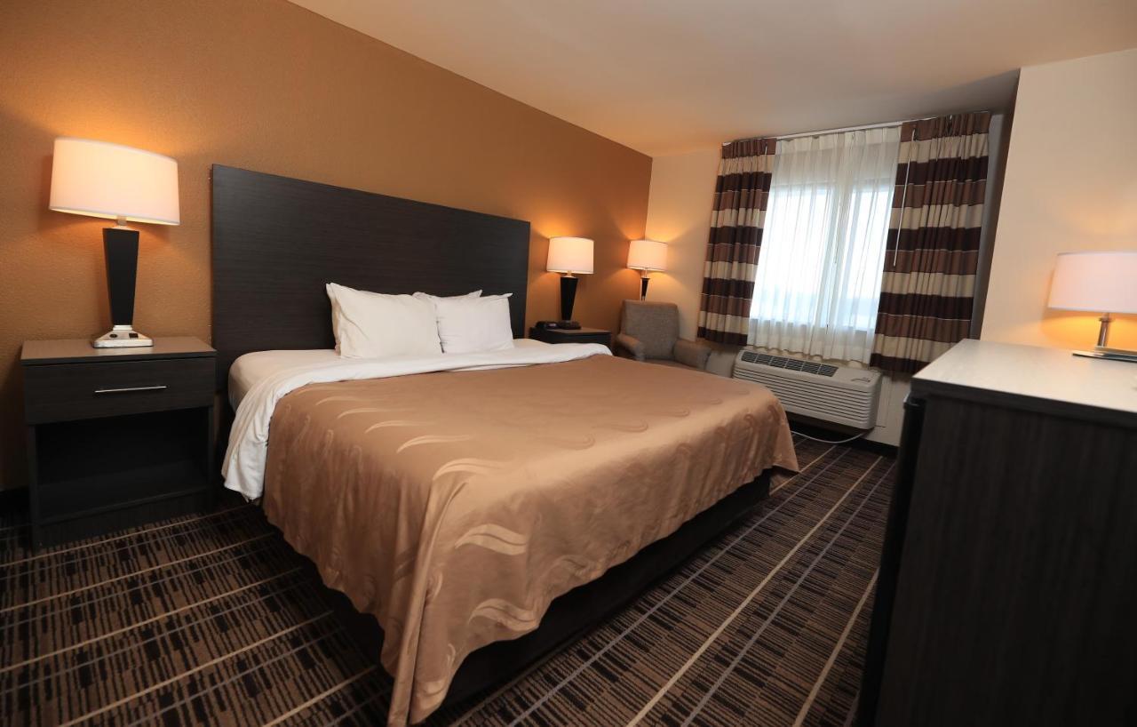 Quality Inn Dfw Airport North - Ірвінг Екстер'єр фото