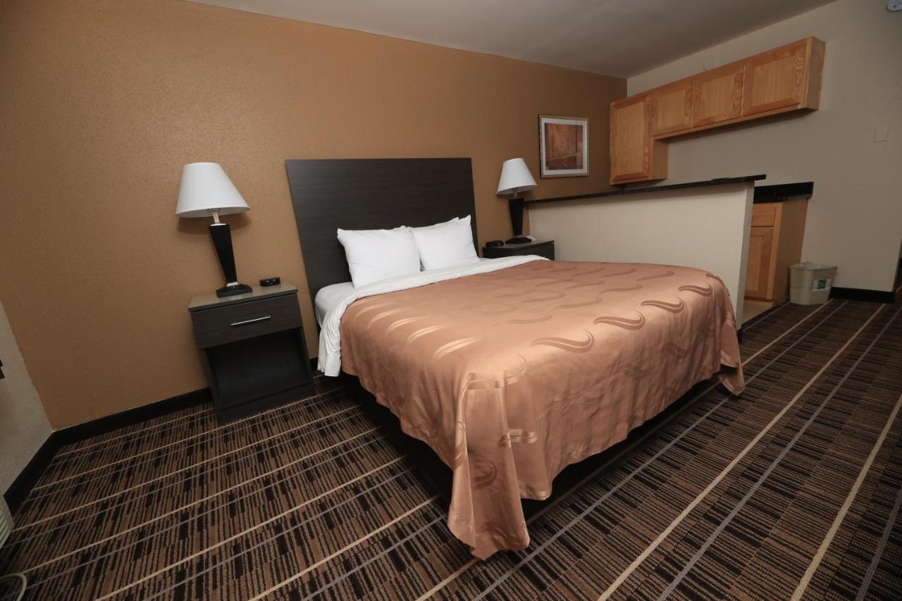 Quality Inn Dfw Airport North - Ірвінг Екстер'єр фото