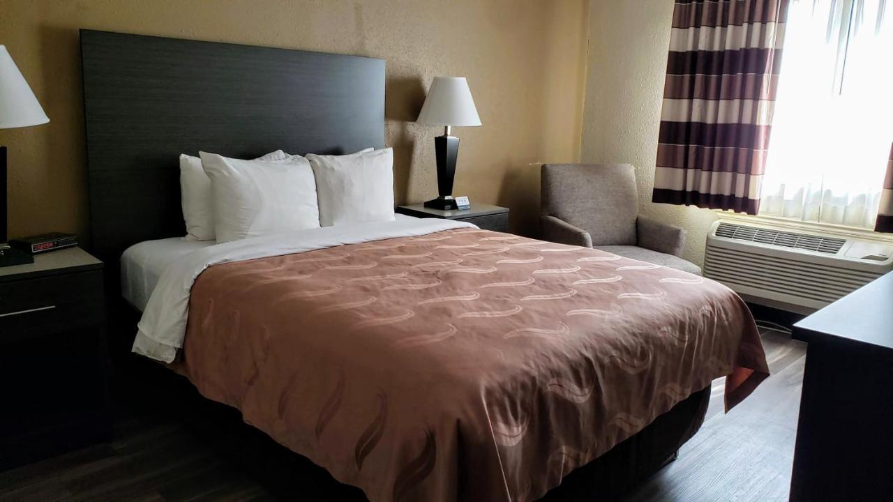 Quality Inn Dfw Airport North - Ірвінг Екстер'єр фото