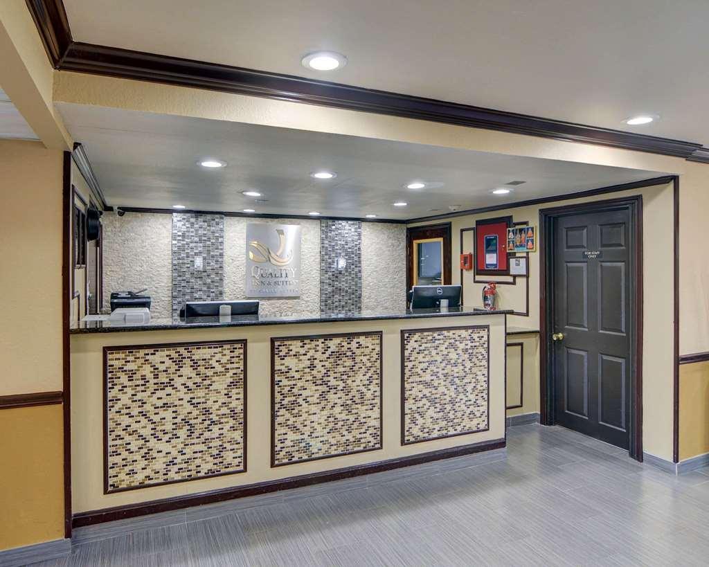 Quality Inn Dfw Airport North - Ірвінг Інтер'єр фото